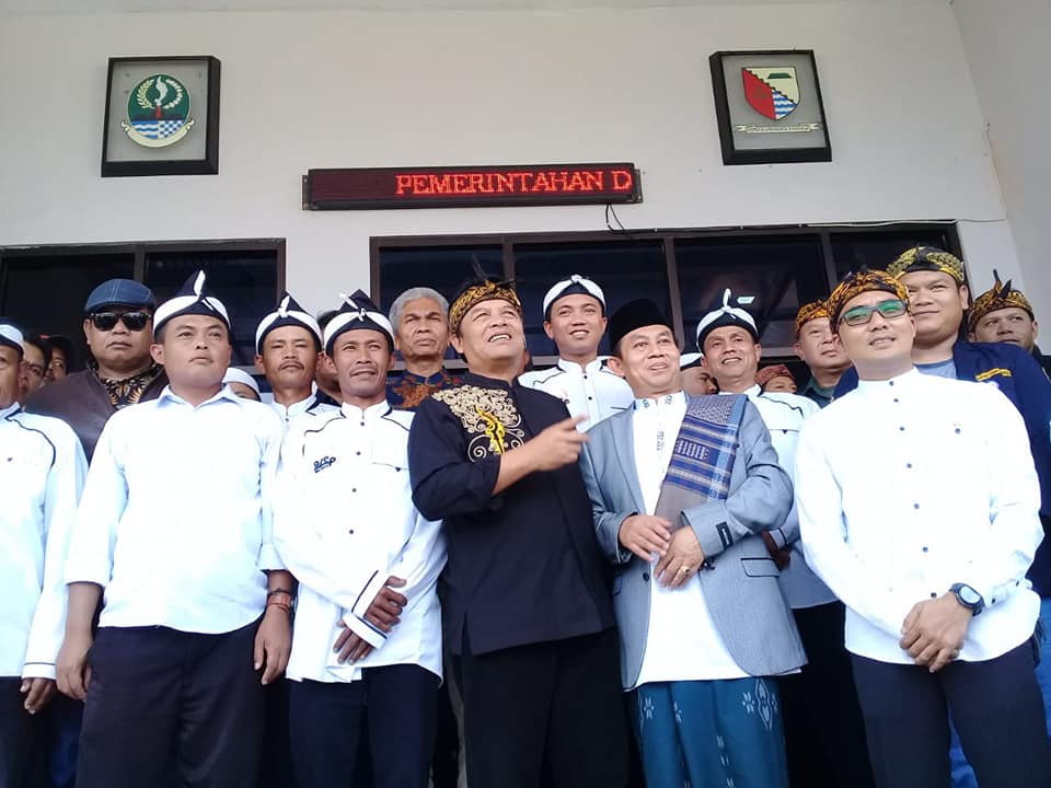 Bupati Bandung Klaim 98 Persen Kantor Desa Sudah Baik