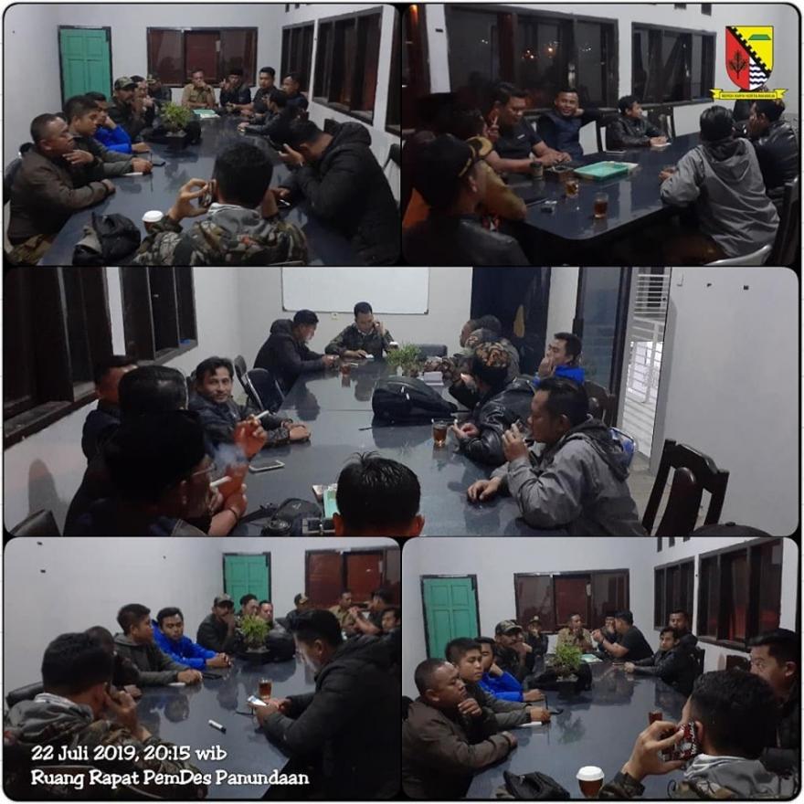 Rapat Malam Pemerintah Desa Panundaan